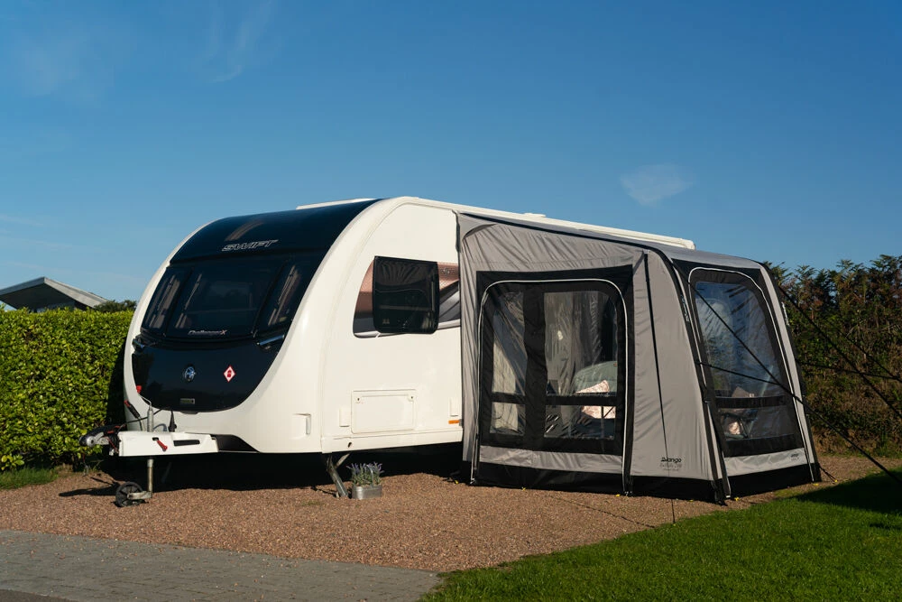Vango Balletto Air 200 Elements Shield Caravan Awning (2023) - Image 4