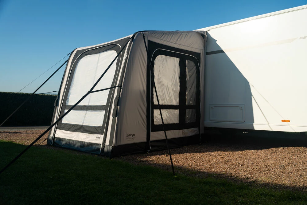 Vango Balletto Air 200 Elements Shield Caravan Awning (2023) - Image 3