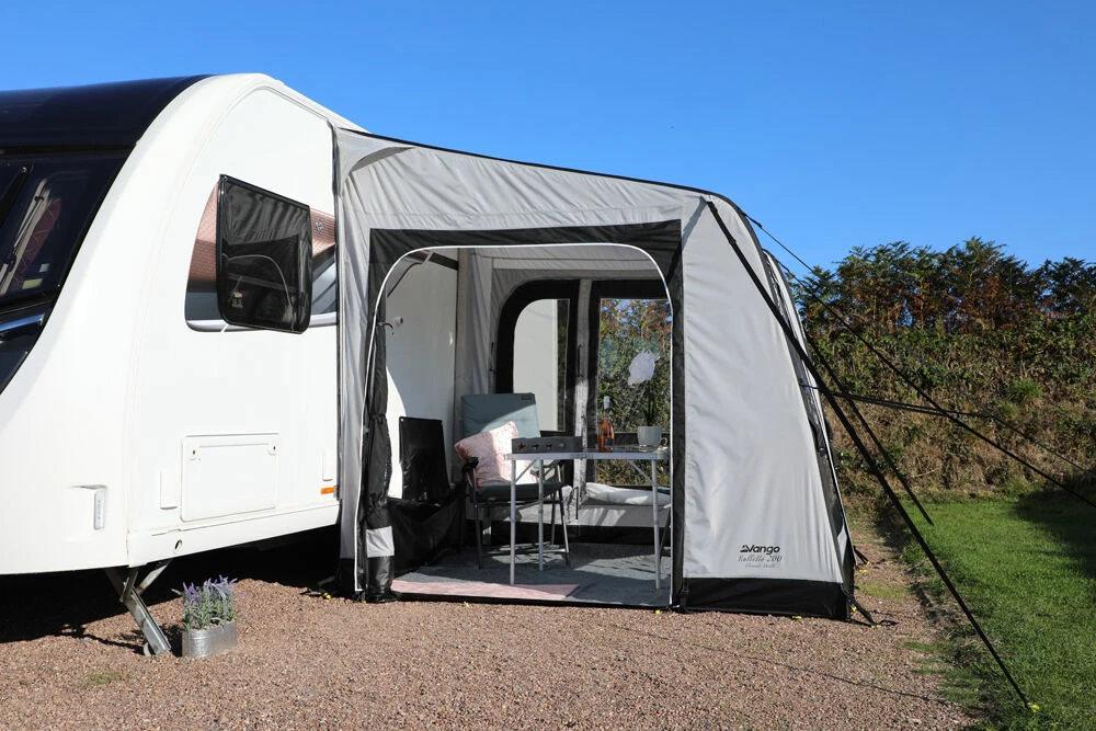 Vango Balletto Air 200 Elements Shield Caravan Awning (2023) - Image 5